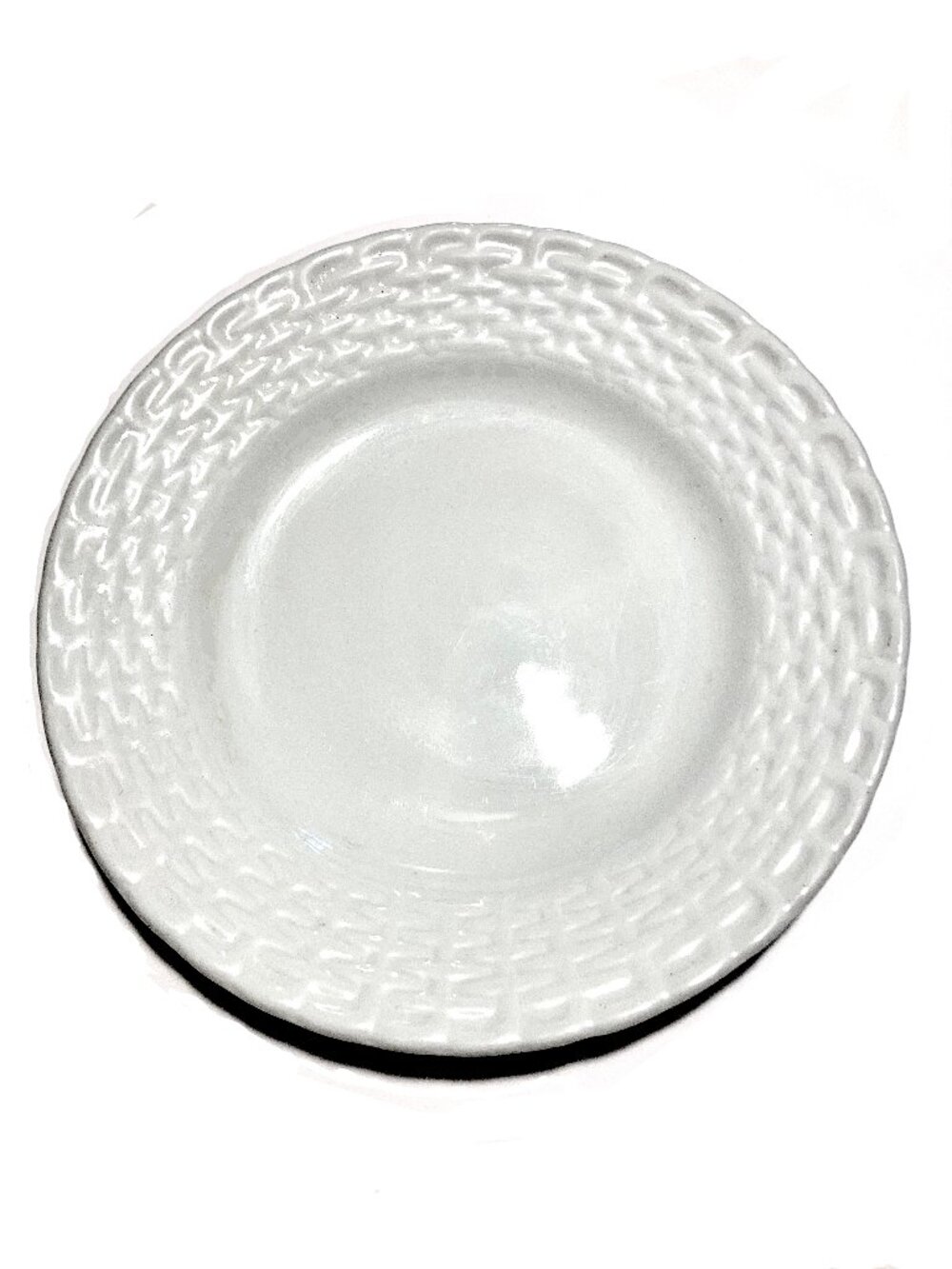 Tienshan White Wicker 7-3/4” Porcelain Plate w Rim